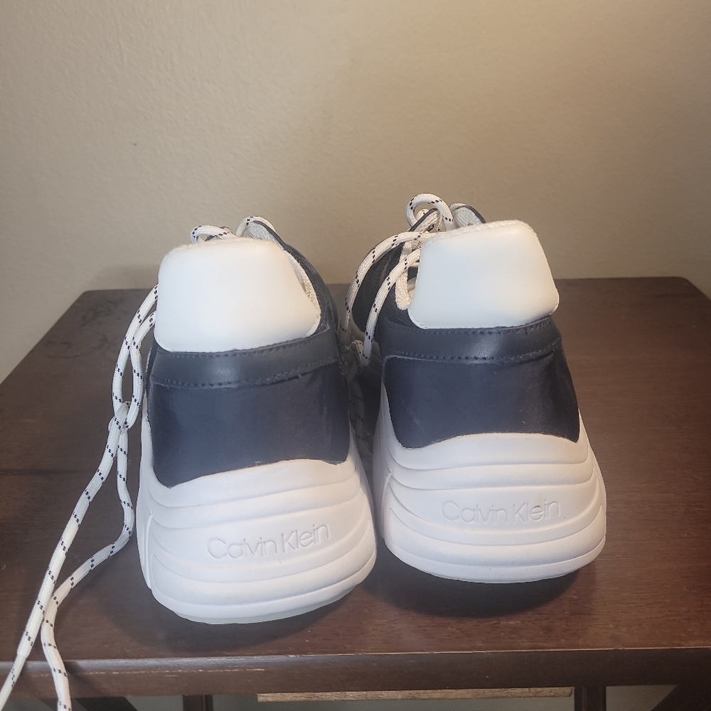 Calvin Klein size 11 men